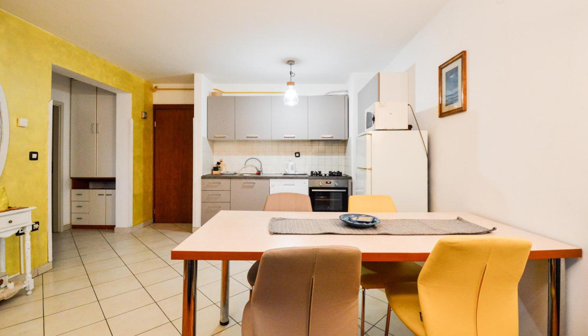 Lungo Mare Apartment Pula Exterior photo
